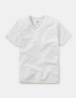 Active Puremeso V-Neck T-Shirt -The Normal Brand Shop FLATLAY GB 46a4c06c 2e74 460e ab5f 96e1bb6e9ba3