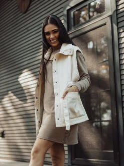 Puremeso Weekender Dress 40 Puremeso Weekender Dress -The Normal Brand Shop LIFESTYLE1 5fcc739b 343c 4c8d adc8 c105fd15c2f5