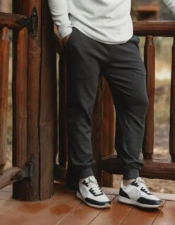 Puremeso Everyday Jogger 29 Puremeso Everyday Jogger -The Normal Brand Shop LIFESTYLE 07bed455 2c15 466e 970c 73568ce36c23