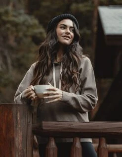 Women's Puremeso Everyday Hoodie -The Normal Brand Shop LIFESTYLE 1 ca0a0887 9d02 476a 9831 483d0492eedc