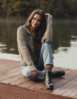 Dani Quarter Zip Sweater -The Normal Brand Shop LIFESTYLE 70b9a22e adba 453b ac57 d4354467abd3