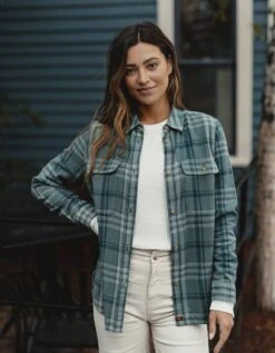 Women's Mountain Overshirt 14 Women's Mountain Overshirt -The Normal Brand Shop LIFESTYLE a1b80279 ac3a 4477 b037 ce43dd5c62f5