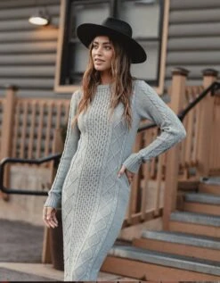 Maria Sweater Dress -The Normal Brand Shop LIFESTYLE f0ebe7ec 5cbf 4ed4 bf50 f8b4e96dca86