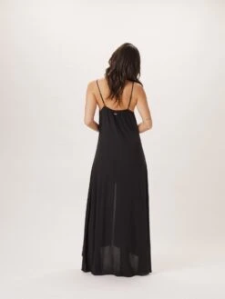 Button Front Maxi Dress 16 Button Front Maxi Dress -The Normal Brand Shop NORMAL BRAND DAY2 ONMODEL 2022 02 23 KB3991 bd827aaf 79fc 428b a040 c3e52d12a953