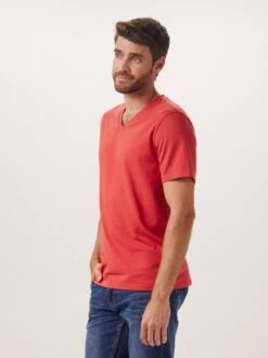 Active Puremeso V-Neck T-Shirt -The Normal Brand Shop NORMAL BRAND DAY2 ONMODEL 2022 02 23 KB5405 8c5ddca1 beb2 42b9 8922 3d58442dab76