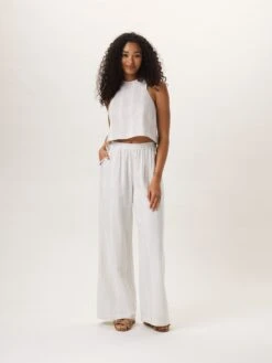 Kalo Open Back Tank 30 Kalo Open Back Tank -The Normal Brand Shop NormalBrand 2022 02 22 On Model 13998 0ede0c77 9261 485e 81e3 12d4cd13354e