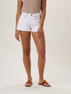 Cut Off Short 18 Cut Off Short -The Normal Brand Shop NormalBrand 2022 02 22 On Model 1957