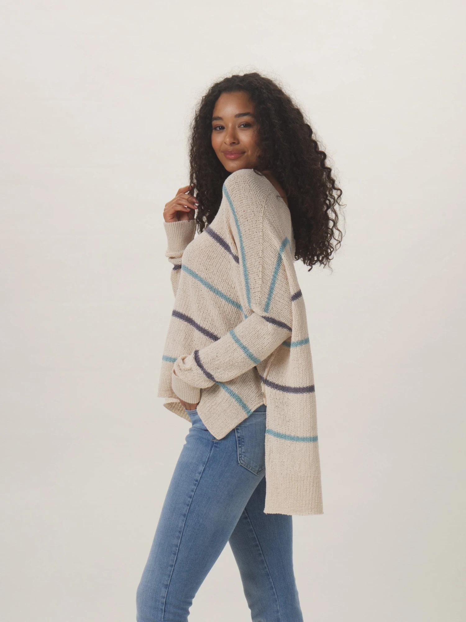 Roadtrip V-Neck Sweater 9 Roadtrip V-Neck Sweater - Image 7