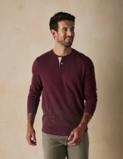 Puremeso Two Button Henley -The Normal Brand Shop PIC 1 95a2a168 ef52 4da0 95a8 b9555f3e22a2