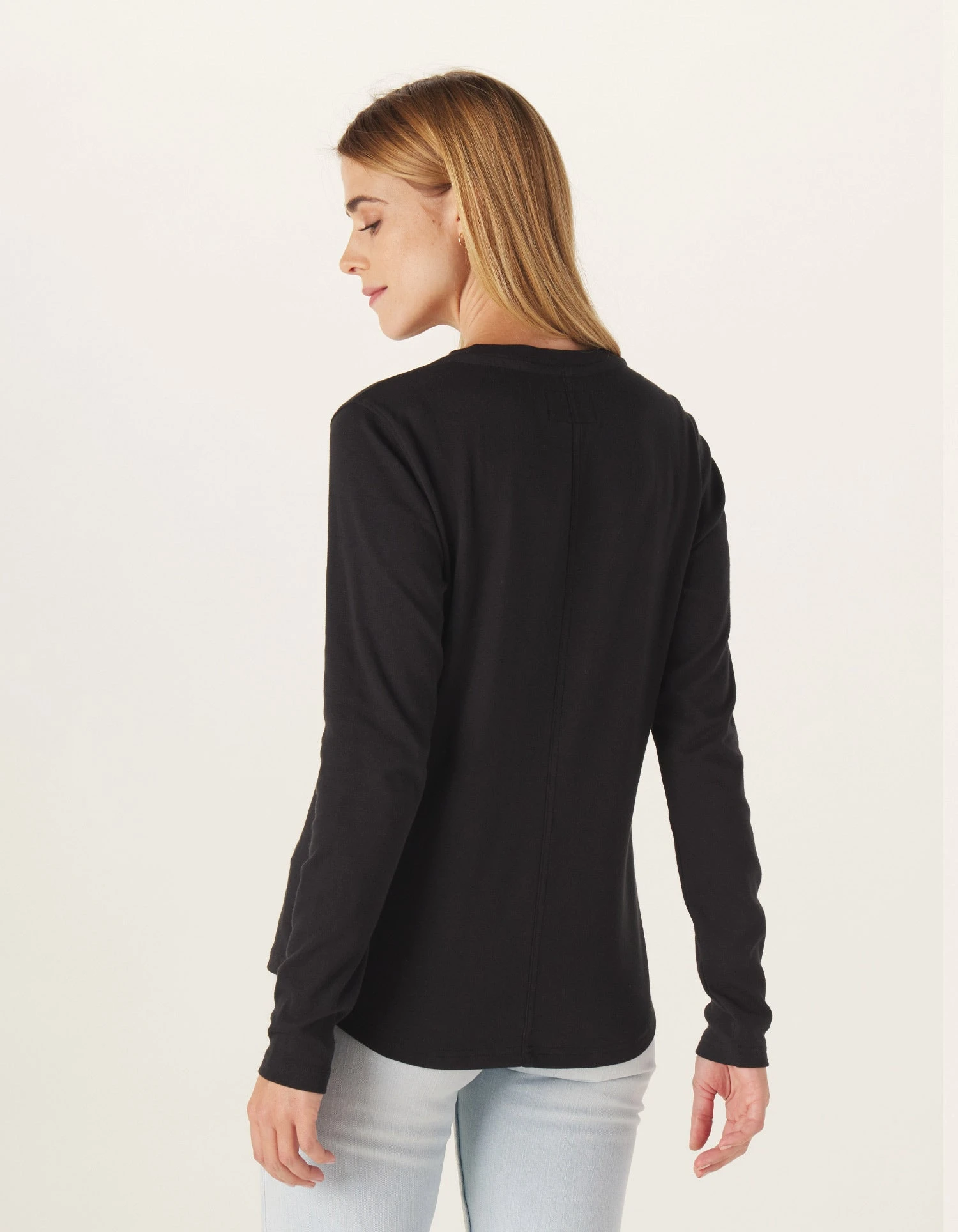 Women's Puremeso Henley 8 Women's Puremeso Henley - Image 6