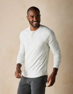 Puremeso Everyday Henley -The Normal Brand Shop PIC 2 8fa347e2 8352 4b7f 9e0f 67b86d464a19