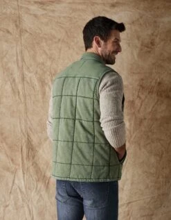 Jackie Premium Fleece Lodge Vest -The Normal Brand Shop PIC 3 455b7f4f 7797 4d9d 9392 bb5f9140d290