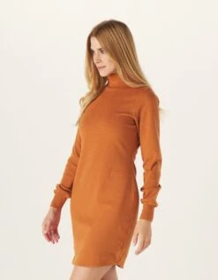 Puremeso Mock Neck Dress 27 Puremeso Mock Neck Dress -The Normal Brand Shop PIC 3 7c5231a5 2681 4e30 9dc5 a11ce097ea82