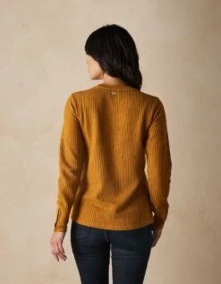 Honeycomb Waffle Crewneck -The Normal Brand Shop PIC 3 91431a20 7840 41be 987d 5fb2c989cae3