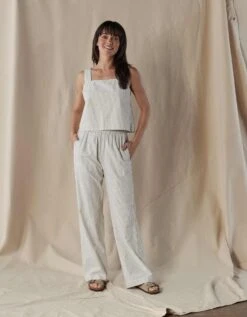 Lived-In Cotton Tank -The Normal Brand Shop PIC 4 79a516df 0f5b 404a 8653 828bf9454ffd