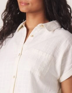 Freshwater Camp Shirt -The Normal Brand Shop PIC 4 9b757438 9691 4766 bba9 d3c083193935