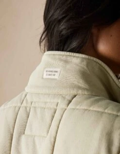 Jackie Premium Fleece Quilted Vest 17 Jackie Premium Fleece Quilted Vest -The Normal Brand Shop PIC 4 dce96759 5ace 4230 8b6d 0206ae396fff