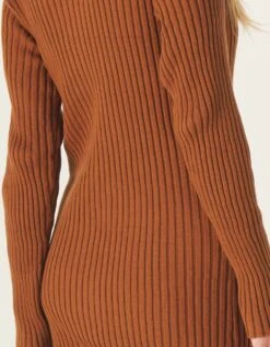 Ava Ribbed Maxi Dress -The Normal Brand Shop PIC 4 f3c5f532 2a78 4731 a77d 343ee3e1c4ef