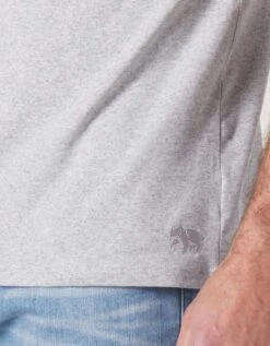 Active Puremeso V-Neck T-Shirt -The Normal Brand Shop PIC 5 b68ed988 adc6 45ab ba49 03477c1e09d7