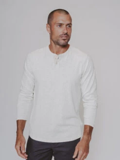 Puremeso Two Button Henley -The Normal Brand Shop STUDIO 1 1f4d05bd 5ba9 4dd9 a8bd 28ca116ac611