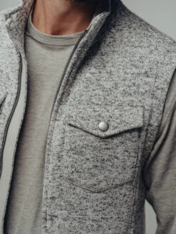 Lincoln Fleece Vest -The Normal Brand Shop STUDIO 3 e9f21a33 b8a0 49f5 b29f eebc8134da9c