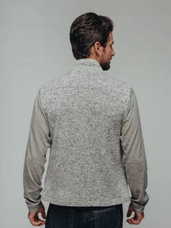 Lincoln Fleece Vest -The Normal Brand Shop STUDIO 4 a8a0f123 16a3 40dd 92c4 c888b524b08d