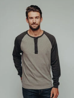 Puremeso Retro Henley 27 Puremeso Retro Henley -The Normal Brand Shop STUDIO 4 b2c0ed36 6d8b 434f b452 47e670248170