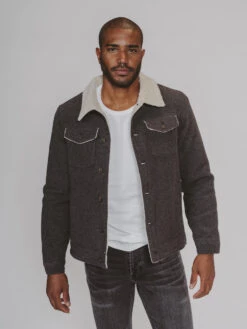 Sherpa Collar Jacket -The Normal Brand Shop STUDIO 5 0551d446 0a62 4957 9966 68a20b4fed42