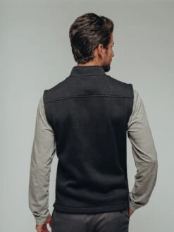 Lincoln Fleece Vest -The Normal Brand Shop STUDIO 6 536808af 8185 4d42 8222 717b3b4a1f73