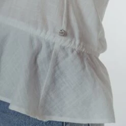 Midsummer Blouse -The Normal Brand Shop TNB Spring21 Studio Day 1 1085 1f1d2f05 ea4a 45be a7a3 7803b1bd0dcc