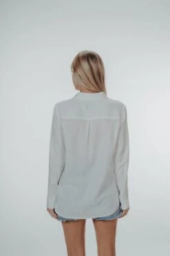 Skipper Boyfriend Shirt -The Normal Brand Shop TNB Spring21 Studio Day 1 629