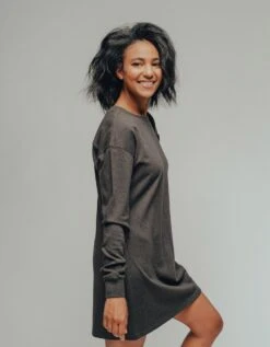 Puremeso Weekender Dress 28 Puremeso Weekender Dress -The Normal Brand Shop WEEKEDNERC 2 c028620b ed59 41e1 a21e 8364cbd5d5cd